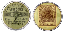 Notmünzen/Wertmarken, deutschsprachig

Berlin

Briefmarkenkapselgeld, Uhren-Fassongläser Gebr. Bölke... o.J. Plastikhülle/Metallrand mit 5 Pf. Ger...
