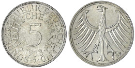 Münzen der Bundesrepublik Deutschland

Kursmünzen

5 Deutsche Mark Silber 1951-1974

Luxus-Komplettsammlung: 73 Stück 1951 bis 1974. Alle in übe...