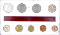 Münzen der Bundesrepublik Deutschland

Kursmünzensätze

1 Pfennig - 5 Deutsche Mark, 1964-2001

1972 D original in Noppenfolie (o.B.H.), das 2 D...