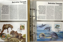 LOTS

Sammlungen allgemein

Farbmünzen

Bedrohte Tierwelt: 2 Alben mit 27 Numisbriefen aus 1994 bis 2004. Davon 22 Silbergedenkmünzen u.a Benin,...