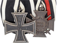 Orden und Ehrenzeichen

Deutschland

Deutsche Länder, bis 1918

Zweier-Ordenspange: EK II 1914 und Ehrenkr. f. Frontk. sehr schön/vorzüglich