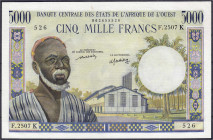 Banknoten

Ausland

Westafrikanische Staaten

5000 Francs 1961-1965. Senegal. I-, kl. Fleck. Pick 704Km.