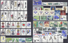 Briefmarken

Ausland

China

Jahrgang 1980, komplett bis auf die Blöcke und Jahr des Affen, postfrische Luxuserhaltung. Mi. 975,-€ Michel 1565-1...
