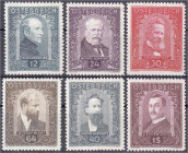 Briefmarken

Ausland

Österreich

Wohlfahrt 1932, kompletter Satz in postfrischer Erhaltung. Mi. 300,-€ Michel 545-550.