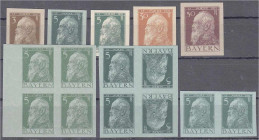 Briefmarken

Deutschland

Altdeutschland

Bayern

3 Pf./50 Pf. Luitpold 1911, schönes Lot mit 15 ungezähnten Werten, dabei Nr. 76 II U, Nr. 77...