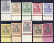 Briefmarken

Deutschland

Deutsches Reich

2 Pf. - 80 Pf. Germania (II) 1902, ungezähnter Satz, einheitlich vom Unterrand in postfrischer Luxuse...