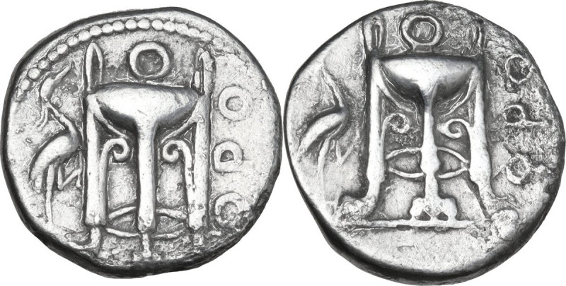 Greek Italy. Bruttium, Kroton. AR Stater, 430-420 BC. Obv. Tripod; to left, mars...