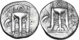 Greek Italy. Bruttium, Kroton. AR Stater, 430-420 BC. Obv. Tripod; to left, marsh-bird. Rev. Tripod; to left, marsh-bird. HN Italy 2114; HGC 1 1452. A...