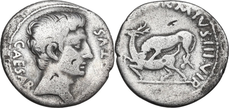 Augustus (27 BC-14 AD). AR Denarius, Rome mint, c. 19-18 BC. Obv. CAESAR AVGVSTV...
