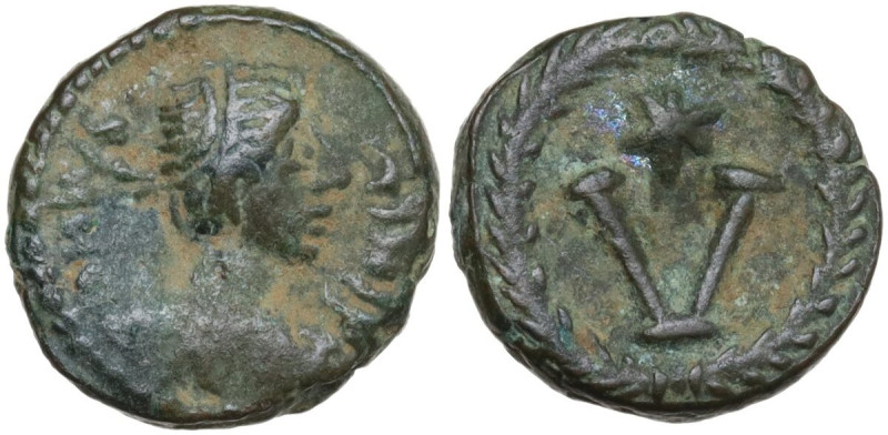 Justinian I (527-565). AE Pentanummium, uncertain mint. Obv. Diademed, draped an...