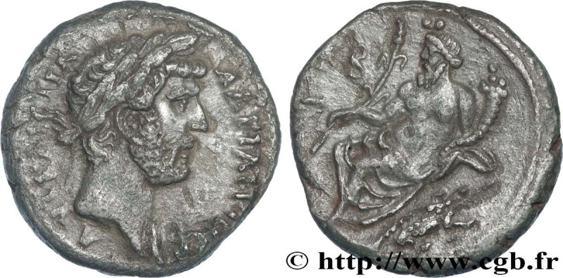 HADRIAN
Type : Tétradrachme 
Date : An 2 
Mint name / Town : Alexandrie, Égypte ...