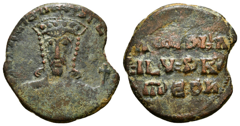 Byzantine Follis AE Condition : Fine 5,04 g - 23,80 mm