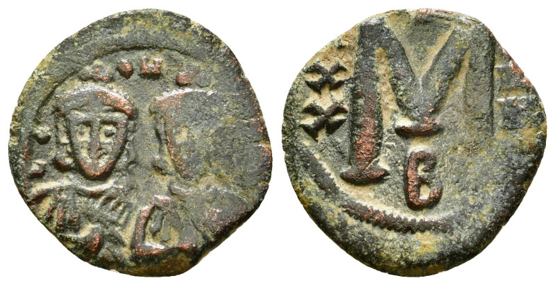 Byzantine Follis AE Condition : Fine 2,36 g - 17,80 mm