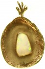 Schmuck und Accessoires aus Gold Colliers und Halsketten
Anhänger, Gelbgold 750 mit großem Opal. 36 X 30 mm, der Stein allein 10 X 15 mm. 12,56 g