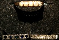 Schmuck und Accessoires aus Gold Fingerringe
3 Stück: Ring 585 Rotgold besetzt mit 5 kl. Perlen, Umfang 55, Gr. 15. Ring 585 Weißgold besetzt mit 7 k...