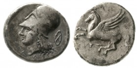 Altgriechische Münzen Peloponnes Korinth
Stater ca. 375/300 v. Chr. Kopf der Athena mit korinthischem Helm links, rechts im Feld Rad oder Schild/Pega...