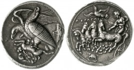 Altgriechische Münzen Sizilien Akragas
Galvanoplastische Sammleranfertigung zum Dekadrachmon 409/406 v. Chr. (von Myron und Polyainos). 38 mm.
sehr ...