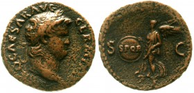 Römische Münzen Kaiserzeit Nero 54-68
As nach 64 Rom. Bel. Kopf r./SC. Victoria hält Schild, darauf SPQR.
sehr schön