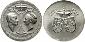 Altdeutsche Münzen und Medaillen Thurn und Taxis Albert 1888-1918
Silbermedaille 1915. Zur Silberhochzeit mit Margarete von Österreich. 42 mm; 30,85 ...
