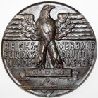Medaillen Drittes Reich
Bronzemedaille o.J. (1933-45) v. Hager. Leistungsprämie des Reichsverbandes f.d. dt. Hunde-Wesen (R.D.H.). Rand: A. Burgau Au...