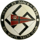 Medaillen Drittes Reich
Emaillierte, runde Bootsplakette 1936. 25 Jahre Kgl. Württ. Yacht-Club. 70 mm. 2 Befestigungslöcher.
vorzüglich, etwas gedun...