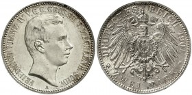 Reichssilbermünzen J. 19-178 Mecklenburg/-Schwerin Friedrich Franz IV., 1897-1918
2 Mark 1901 A. Auflage 1000 Ex.
Polierte Platte, Vorderseite berie...