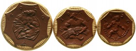 Notmünzen aus Porzellan (Länder,Städte,Firmen) Staaten/- und Ländermünzen Sachsen
Alle 3 Ausgaben mit Golddekor am Rand zu 5, 10 und 20 Mark 1920. vo...