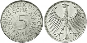 Münzen der Bundesrepublik Deutschland Kursmünzen 5 Deutsche Mark Silber 1951-1974
1958 J. vorzüglich/Stempelglanz, selten in dieser Erhaltung