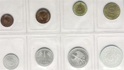 Münzen der Bundesrepublik Deutschland Kursmünzensätze 1 Pfennig - 5 Deutsche Mark, 1964-2001
1968 J. O.B.H. Auflage nur 2000 Sätze
Polierte Platte...