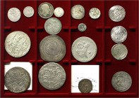 LOTS Ausland Arabischer Raum
Schuber mit 18 islamischen Silbermünzen. Von den Ummayaden bis zu den Osmanen, sowie Irak und Indien.
schön-sehr schön...