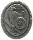 Orden und Ehrenzeichen Deutschland Drittes Reich, 1933-1945
Ehrenzeichen Kreisschiessen Kufstein 1942. Hersteller Poellath, Schrobenhausen. Zink, 36 ...