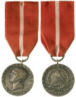 Orden und Ehrenzeichen Polen
Tragbare, versilberte Medaille am Band 1956 zur Erinnerung an die polnischen Kämpfer im spanischen Bürgerkrieg 1936-1939...