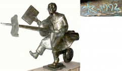 Varia Skulpturen und Plastiken
Bronzefigur PARAGRAPHENREITER. Die Figur ist als Hohlguss gefertigt, datiert 1992, signiert mit Monogramm (nicht aufge...