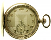 Varia Uhren Taschenuhren
Herren-Doublee-Savonette um 1930. 50 mm. Gravur GF.
Glas fehlt, sonst technisch und optisch intakt