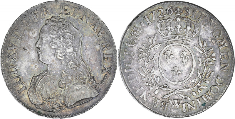 FRANCE / CAPÉTIENS - FRANCE / ROYAL
Louis XV (1715-1774). Écu aux rameaux d’oliv...