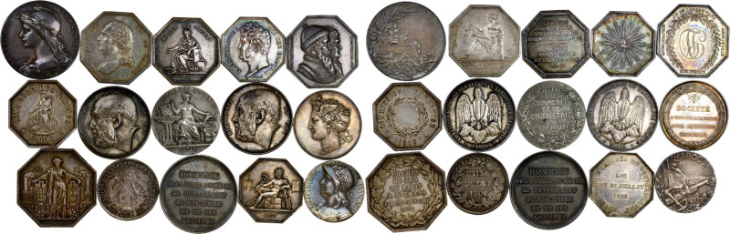 JETONS - TOKENS
XIXe siècle. Lot de 15 jetons variés en Argent XIXe siècle ND, P...