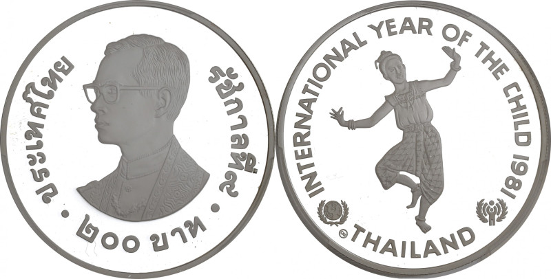 THAÏLANDE - THAILAND
Rama IX Bhumibol (1946-2016). 200 baht 1981.
KM.152 ; Argen...