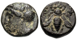 Ionia, Ephesos. 4th centuy B.C. AE (9 mm, 1.27 g).