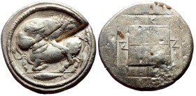Macedon, Akanthos AR Tetradrachm (Silver, 17.37g, 30mm) ca 470-430 BC.
Obv: Bull collapsing to left, attacked and mauled by lion upon his back to rig...