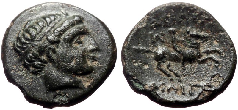 Kings of Macedon, Philip II (359-336 BC) AE 1/4 Unit (Bronze, 1.00g, 12mm) Milet...