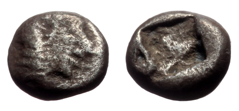 Ionia, Kolophon AR Obol (Silver, 0.78g, 7mm) ca 530/25-500 BC
Obv: Archaic head ...