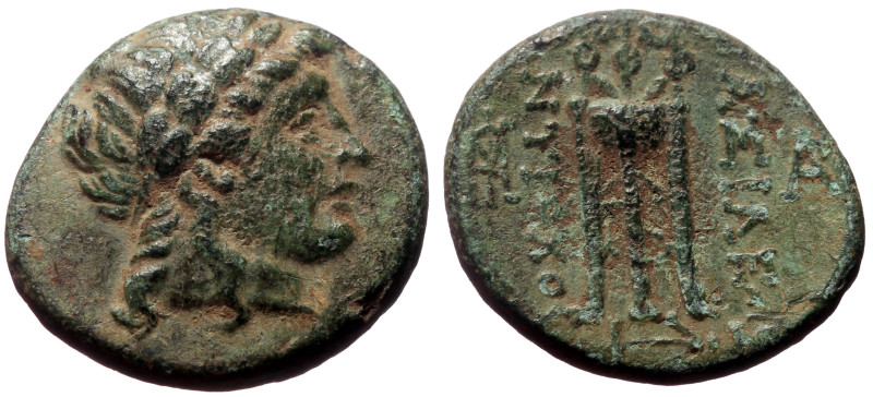 Seleukid Kings of Syria, Antiochos II Theos AE (Bronze, 3.96g, 18mm) Sardes, ca ...