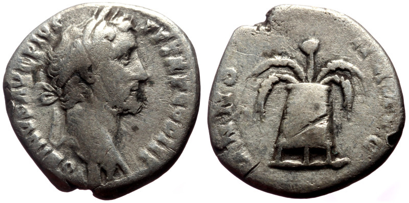 Antoninus Pius (138-161) AR denarius (Silver, 3.04g, 17mm) Rome, 141-143. 
Obv: ...