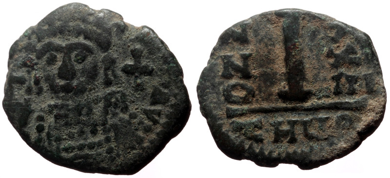 Justinian I (527-565) AE Decannumium (Bronze, 3.10g, 18mm) Theoupolis (Antioch)
...