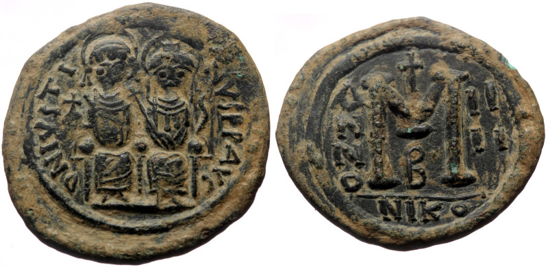Justin II (565-578) AE Follis (Bronze, 35mm, 13.84g) Nicomedia, 2nd officina. Da...