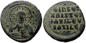 Anonymous Folles, attributed to II and Constantine VIII (976-1028) AE Follis (Bronze, 11.54g, 29mm) Constantinople 
Obv: IC-XC to left and right of ni...
