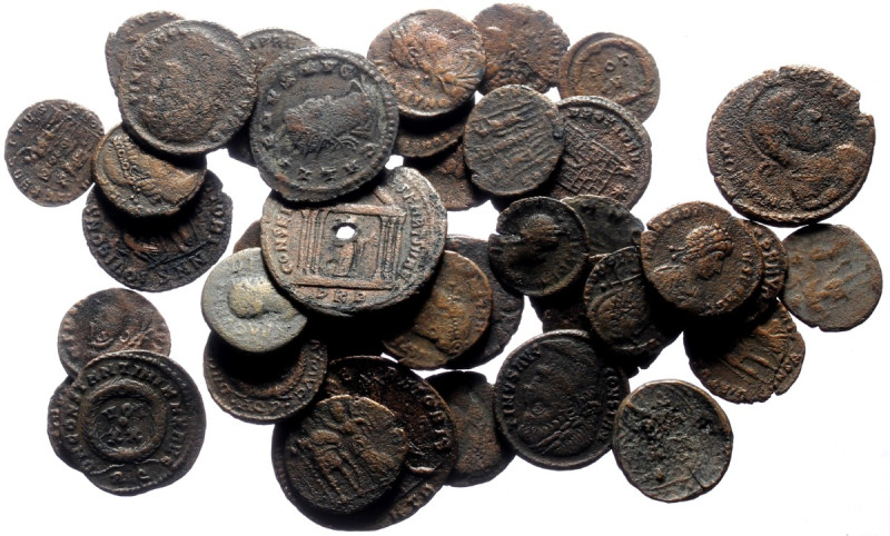 40 Ancient AE coins (Bronze, 90,82g)