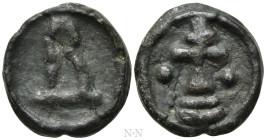 BASIL I THE MACEDONIAN (867-886). Ae. Cherson