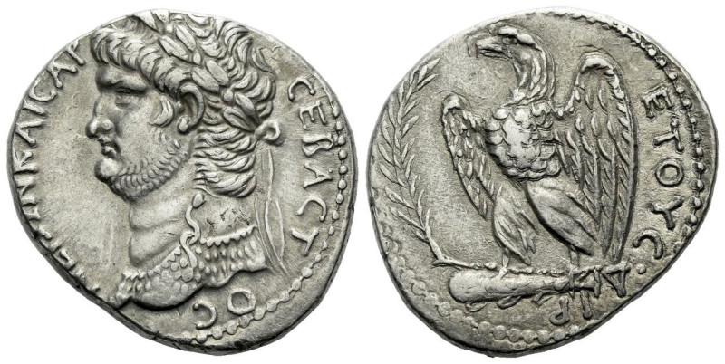 Nero, 54-68 Tetradrachm Antiochia 65-66, AR 25.00 mm., 14.90 g.
ΝΕΡΩΝ ΚΑΙϹΑΡ ϹΕ...