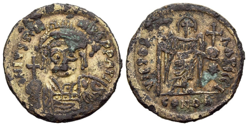 Justinian I, 527-565 Plated solidus Constantinople circa 527-565, Æ 21.00 mm., 2...